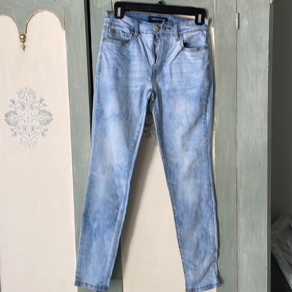 Like new Aeropostale high rise jeggings size 2R